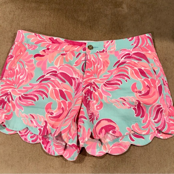 Lilly Pulitzer Pants - Lilly Pulitzer Buttercup Shorts - Love Birds Size 12